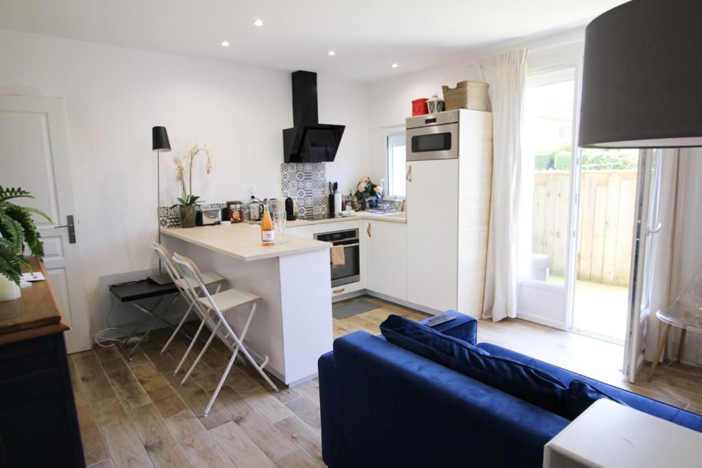 Appartement Avec Terrasse Privee, Plage A Pied Saint-Aubin-Sur-Mer  Exterior foto